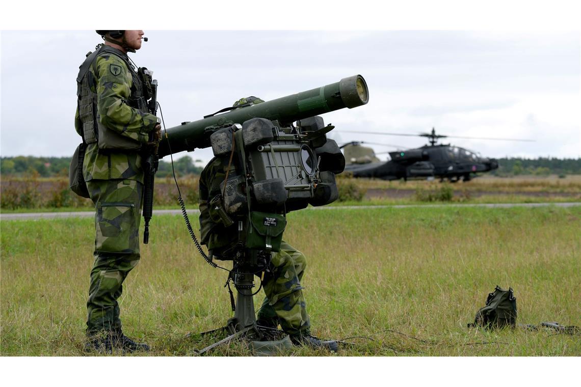 Litauen kauft zur Stärkung tragbare Flugabwehrraketensysteme vom schwedischen Hersteller Saab