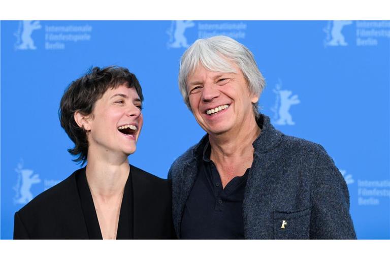 Liv Lisa Fries und Regisseur Andreas Dresen können beim Deutschen Filmpreis auf Auszeichnungen hoffen. (Archivbild)