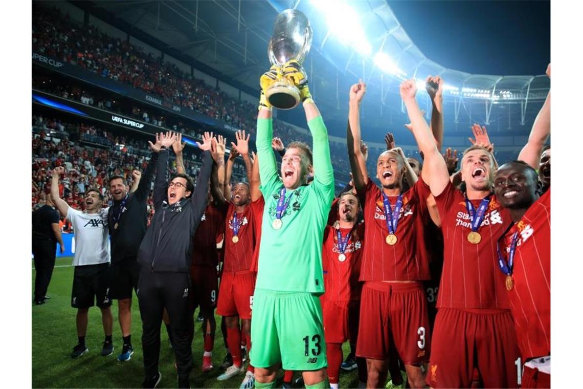 Adriáns „Sahnehäubchen“ macht Klopp glücklich Liverpool-Torhüter Adrián war im UEFA-Supercup der Matchwinner. Foto: Adam Davy/PA Wire