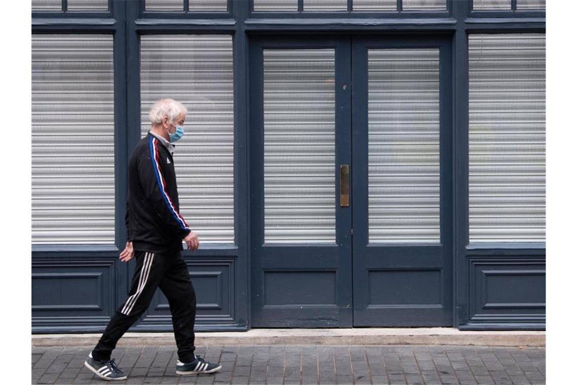 Lockdown in Großbritannien: Das Archivfoto zeigt ein geschlossenes Geschäft in Leicester. Foto: Joe Giddens/PA Wire/dpa