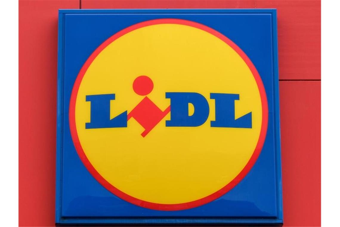 Lidl eröffnet erste Filialen in Estland Logo des Discounters „Lidl“. Foto: Jens Kalaene/dpa-Zentralbild/dpa/Symbolbild