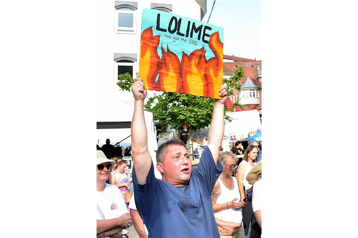 LoLiMe aus Backnang mit der Startnummer 3 wird eifrig unterstützt.