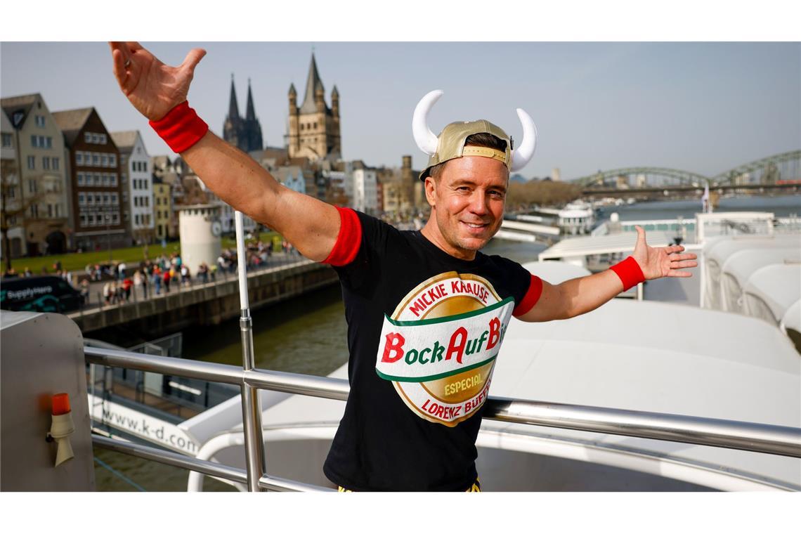Lorenz Büffel feiert Jubiläum auf dem Rhein.