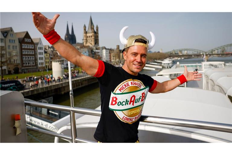 Lorenz Büffel feiert Jubiläum auf dem Rhein.