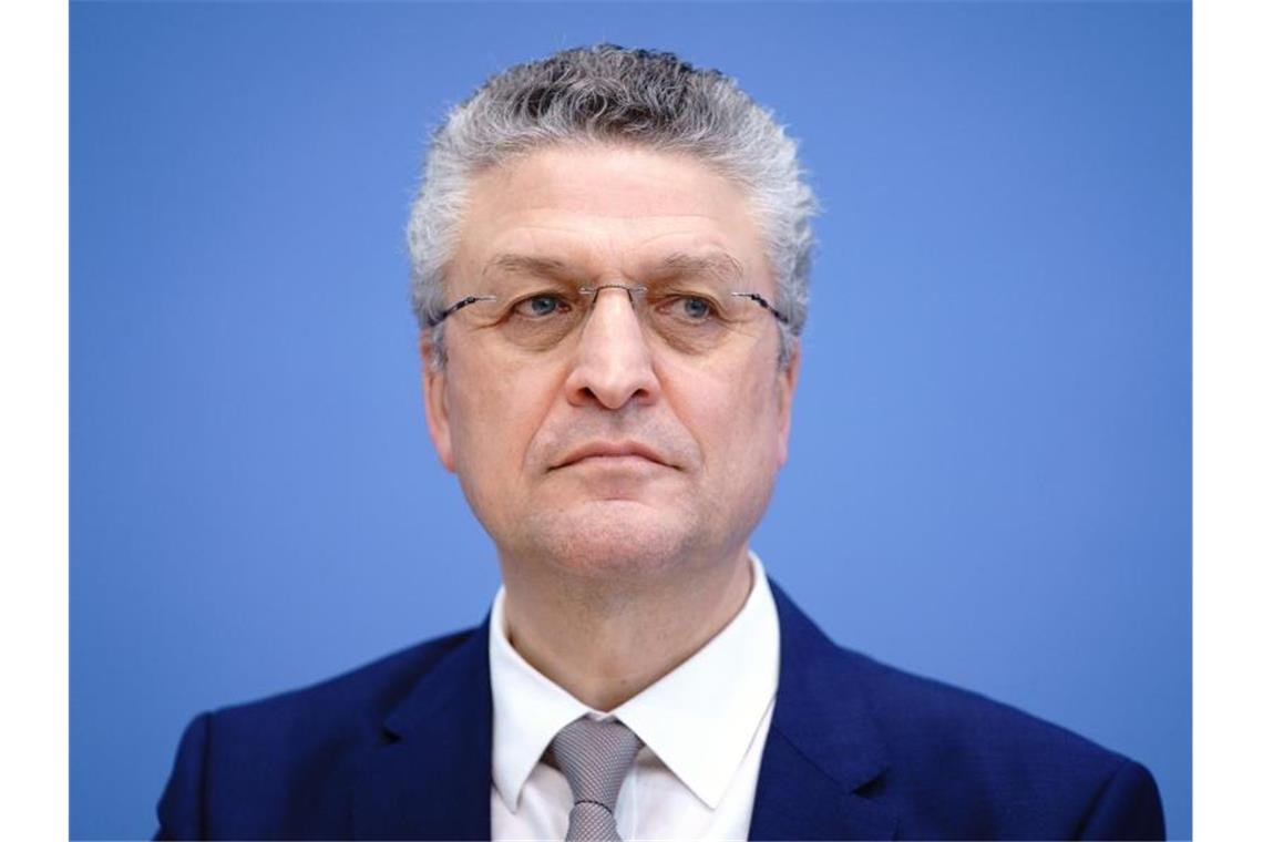 Corona-Zahlen in Deutschland steigen wieder Lothar Wieler ist Präsident des Robert Koch-Instituts. Foto: Kay Nietfeld/dpa
