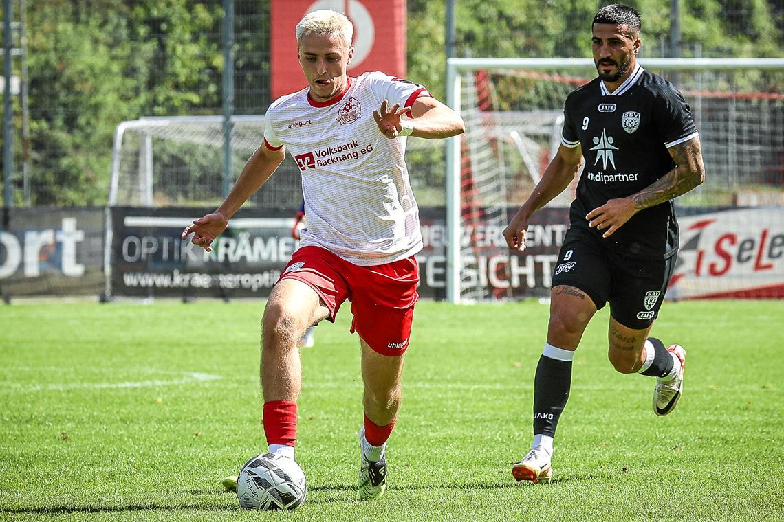 Luca Battista und die TSG Backnang sehen sich auf einem guten Weg, auch wenn zuletzt nicht alles Gold war, was glänzte. Foto: Alexander Becher