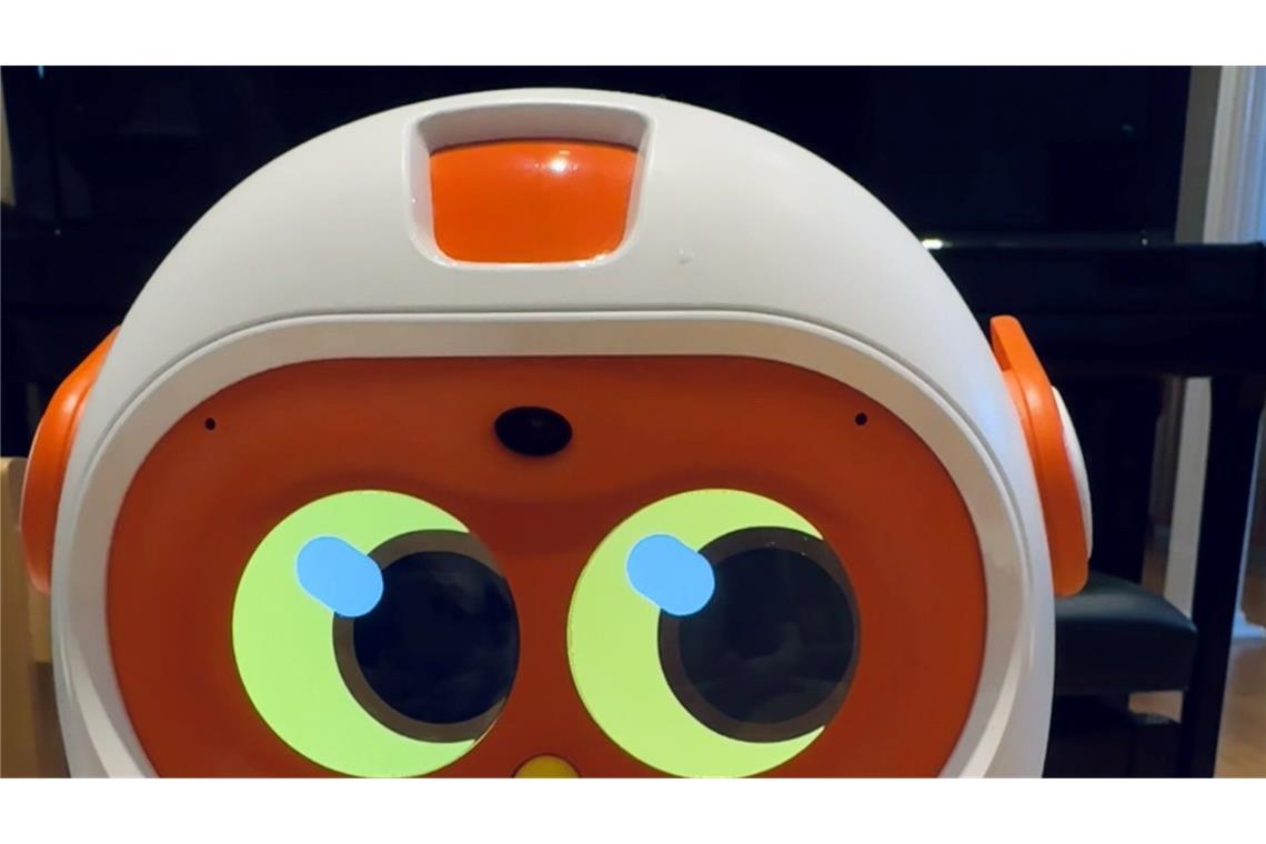 Studie: Familien bauen schnell Beziehung zu Robotern auf Luka, der Vorleseroboter