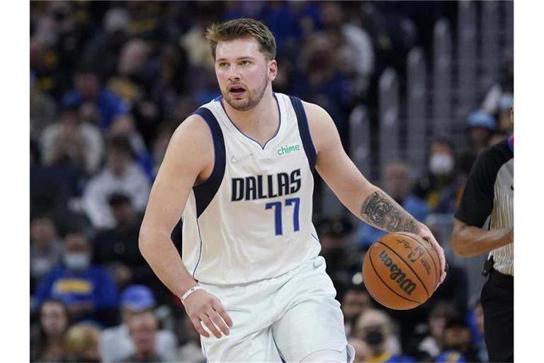 Luka Doncic, Guard der Dallas Mavericks, in Aktion. Foto: Jeff Chiu/AP/dpa