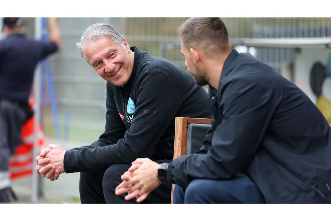 Lutz Siebrecht mit David Braig (re.) hatten nur vor dem Spiel gut lachen.