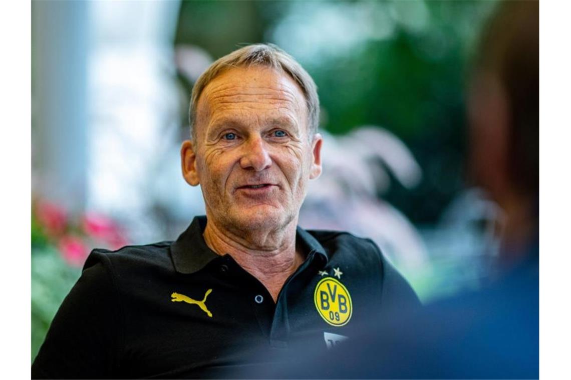 Macht sich für die Corona-Impfung stark: Hans-Joachim Watzke. Foto: David Inderlied/dpa