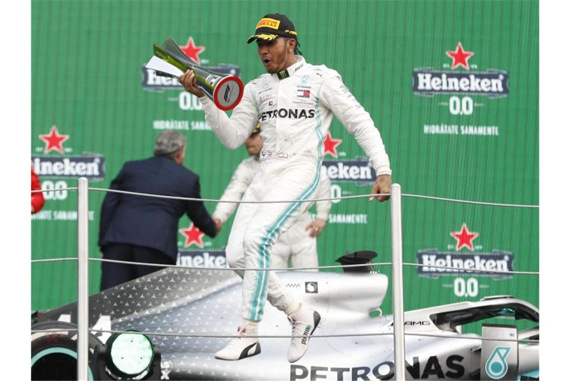 Machte in Mexiko einen großen Schritt Richtung WM-Titel: Mercedes-Pilto Lewis Hamilton. Foto: Eduardo Verdugo/AP/dpa
