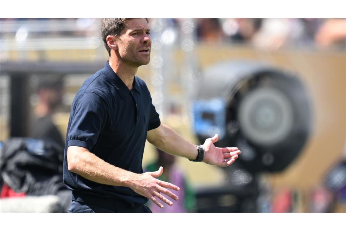 Grandioses PSG-Kollektiv demütigt Real Madrid und Alonso Machtloser Trainer am Spielfeldrand: Xabi Alonso.