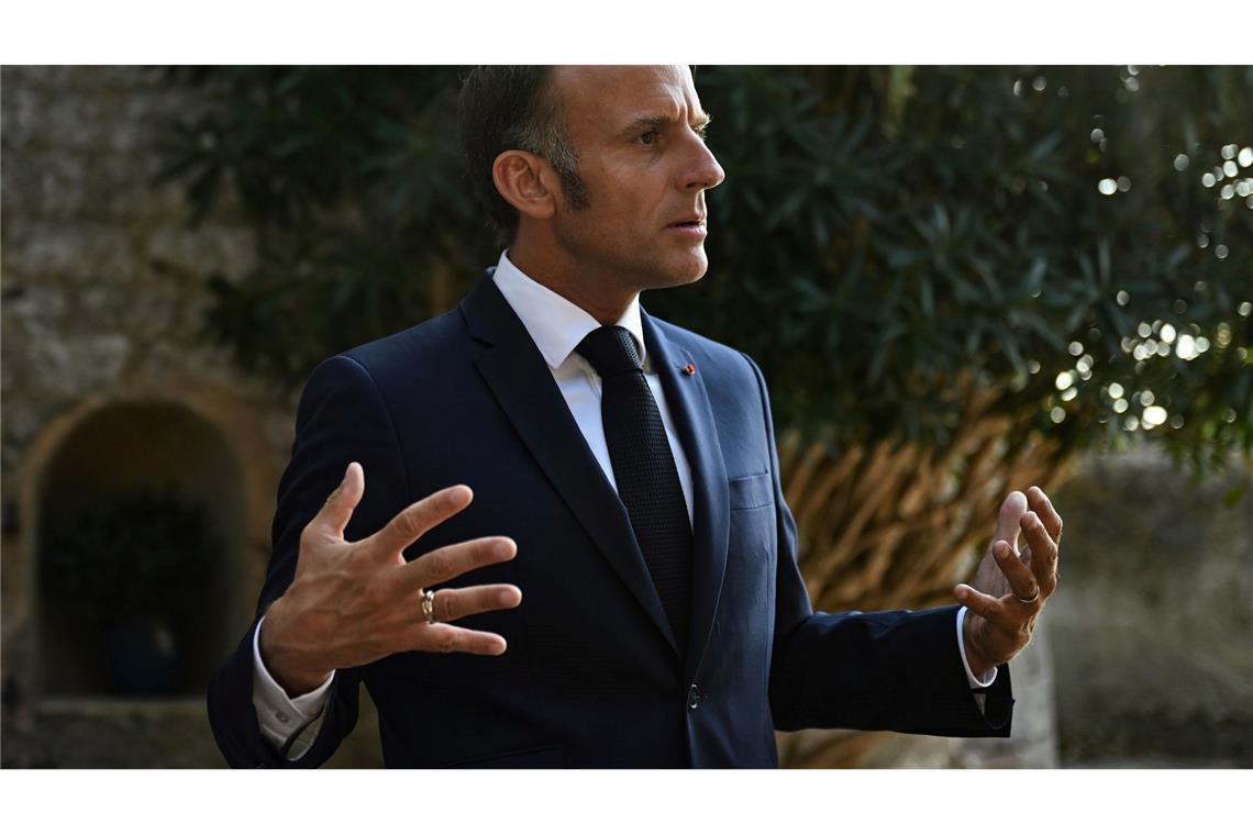 Frankreichs Regierung stürzt bei Vertrauensfrage Macron muss nun schnell handeln, um aus der Schusslinie zu kommen. (Archivbild)