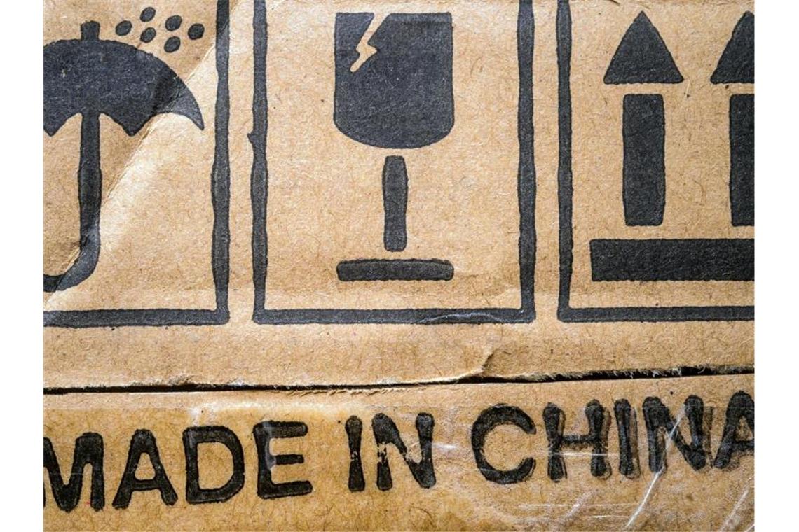 Chinas Außenhandel wächst im April überraschend stark „Made in China“ steht auf einer Produktverpackung. Foto: Patrick Pleul/dpa-Zentralbild/dpa
