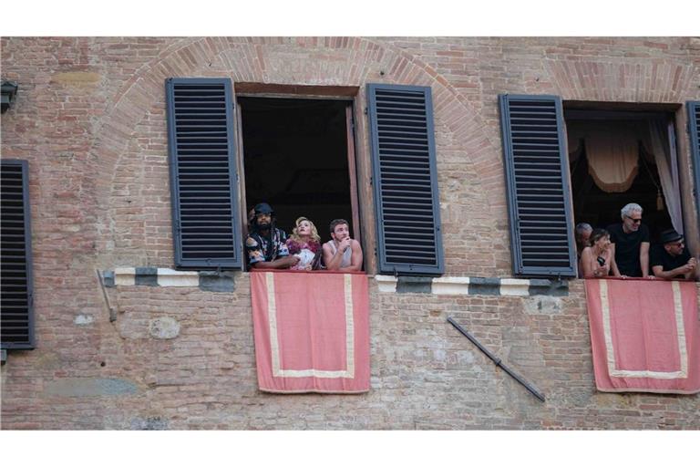 Madonna verfolgte an ihrem 67. Geburtstag das "Palio di Siena".