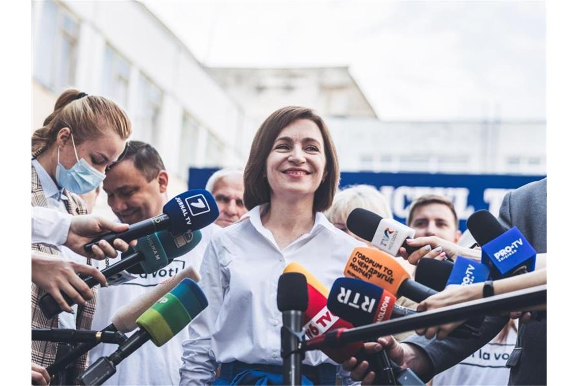 Ex-Sowjetrepublik Moldau stimmt für Kurs Richtung EU Maia Sandu hat mit ihrer Partei 53 Prozent der Stimmen bekommen. Foto: Diego Herrera/SOPA Images via ZUMA Wire/dpa