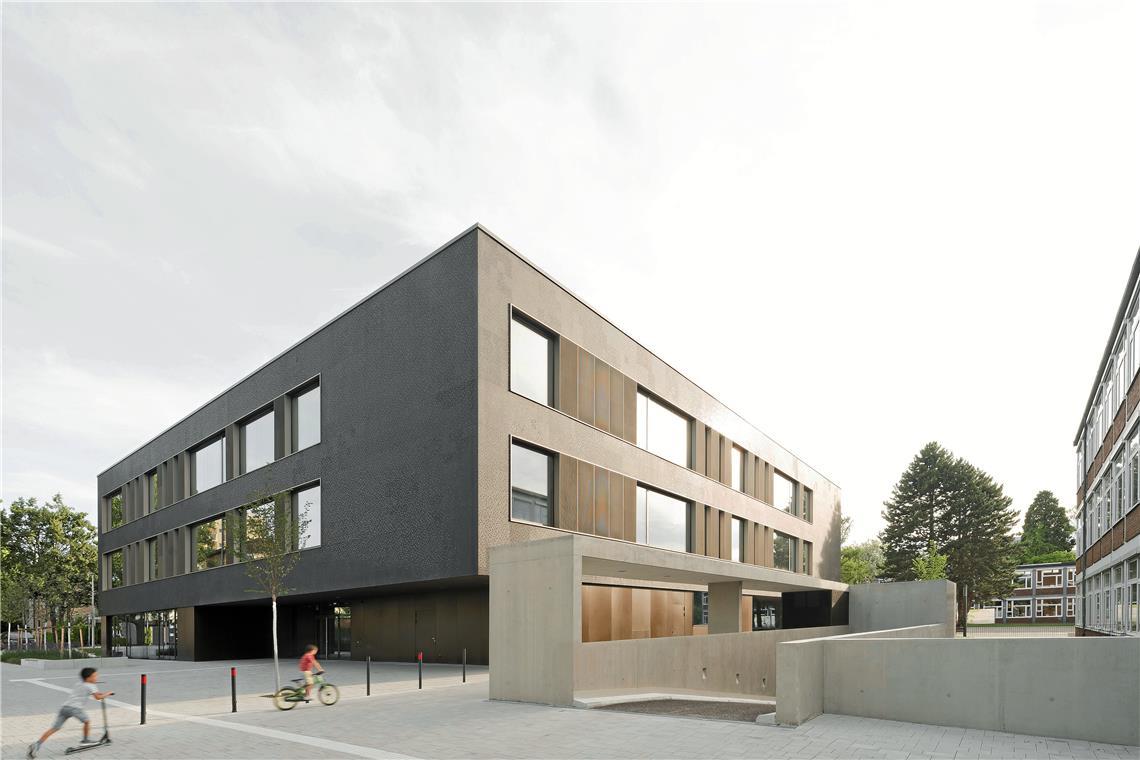 Maickler-Grundschule, Fellbach, außen. Architektur: löhle neubauer architekten B...