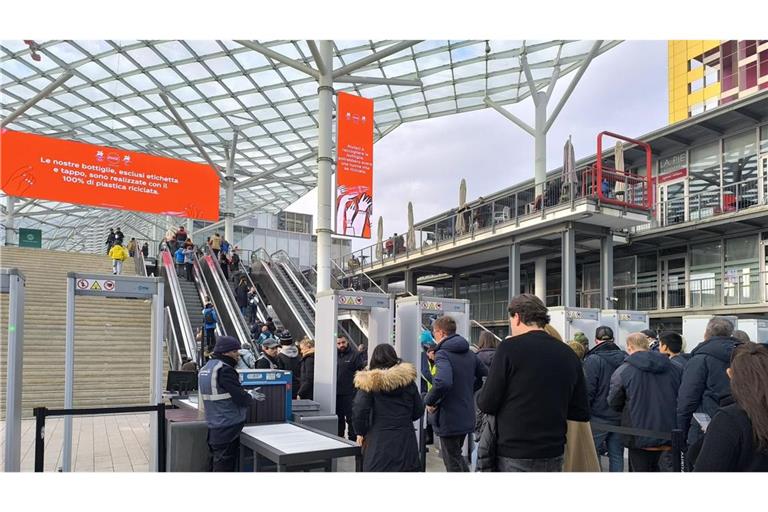 Mailand und Cortina rüsten sich für die Winterspiele in Italien. Wir sind mit unseren Reportern dabei und nehmen Sie und euch in unserem Liveblog mit ins olympische Geschehen.