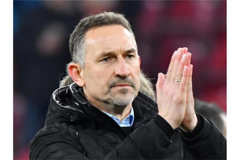 Mainz-Trainer Achim Beierlorzer: „Die Situation ist befremdlich.“. Foto: Torsten Silz/dpa
