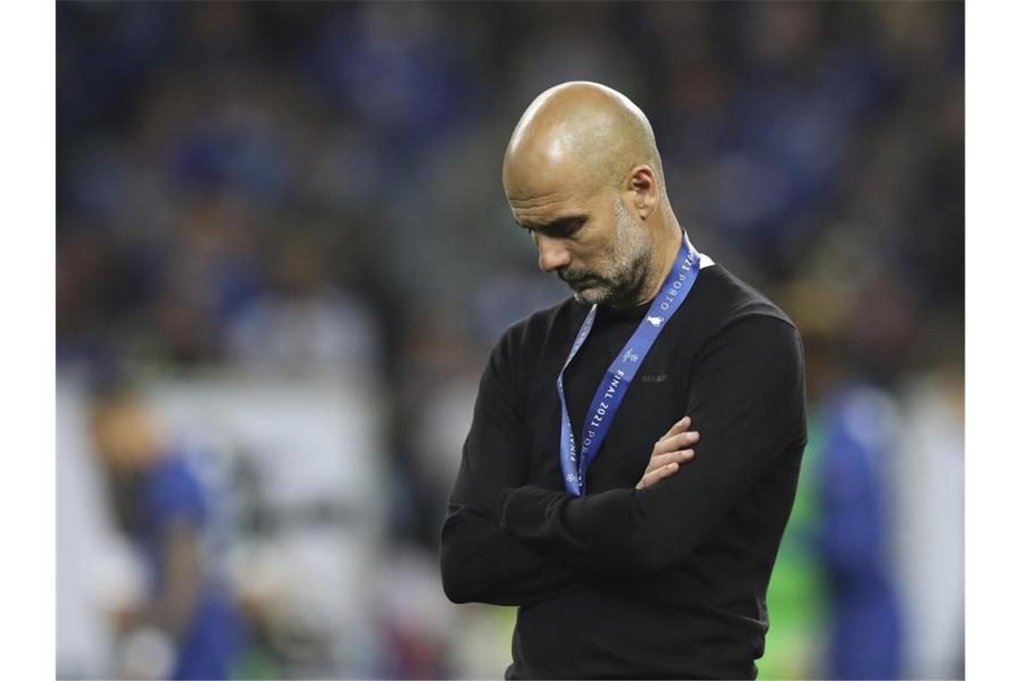 Man-City-Trainer Pep Guardiola war nach der Niederlage sichtlich enttäuscht. Foto: Jose Coelho/Pool EPA via AP/dpa