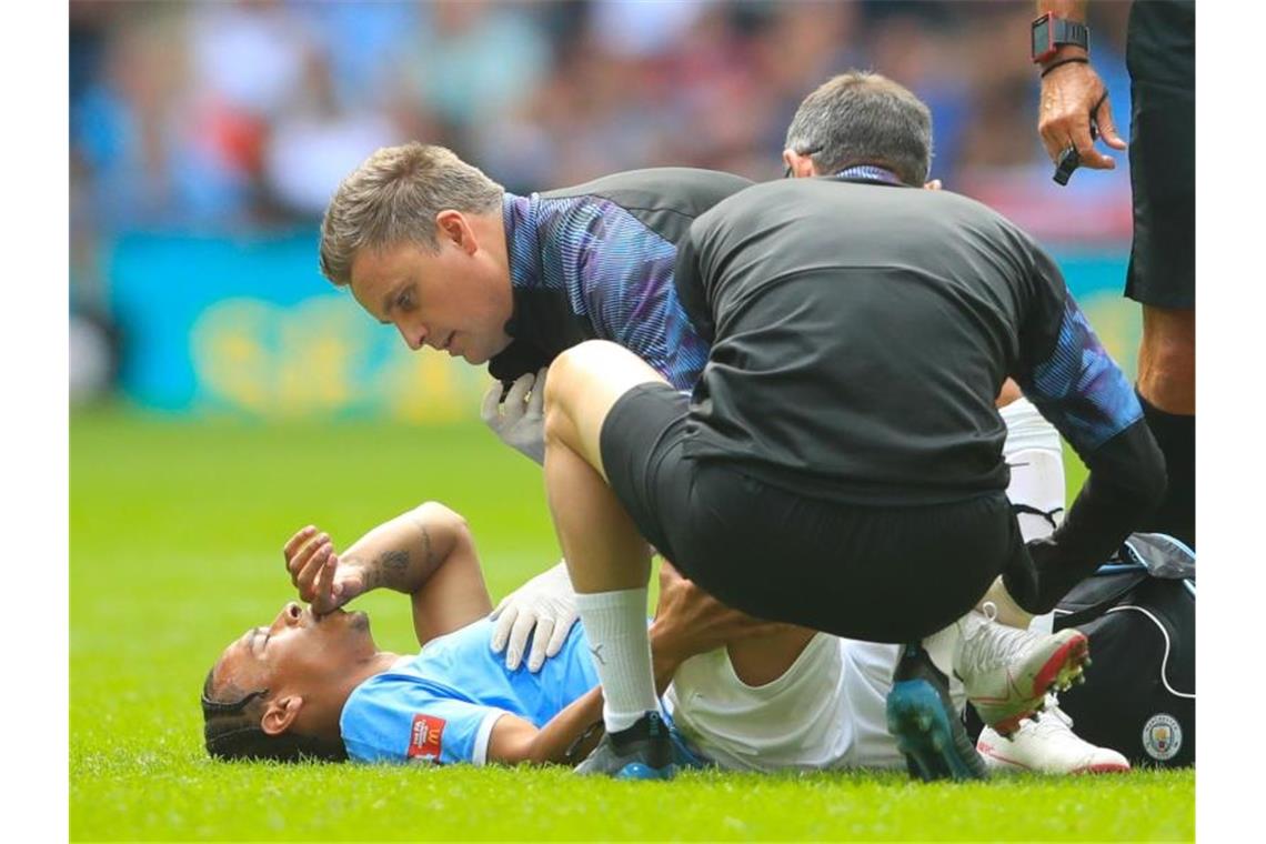 Manchester Citys Leroy Sané hatte sich in der Partie gegen den FC Liverpool verletzt. Foto: Adam Davy/PA Wire