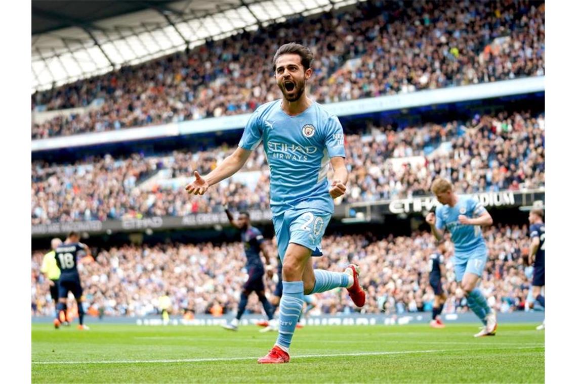 Klopp mit Liverpool ungeschlagen: Firmino-Gala in Watford Manchesters Citys Bernardo Silva jubelt über sein Tor zum 1:0 gegen den FC Burnley. Foto: Zac Goodwin/PA Wire/dpa