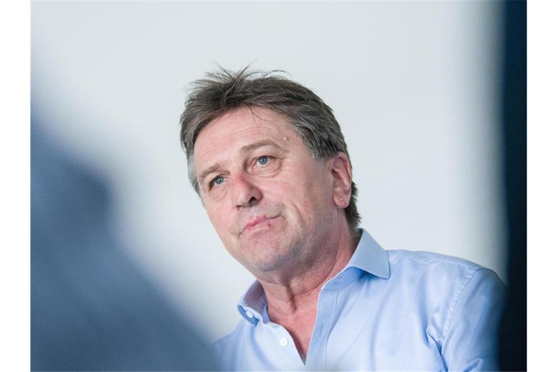 Sozialminister rechnet mit Absage von Cannstatter Volksfest Manfred Lucha (Bündnis 90/Die Grünen), Sozialminister von Baden-Württemberg. Foto: Sebastian Gollnow/dpa/Archivbild