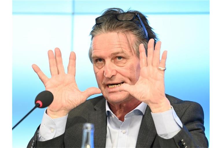 Manne Lucha (Bündnis 90/Die Grünen), Sozialminister in Baden-Württemberg. Foto: Bernd Weißbrod/dpa