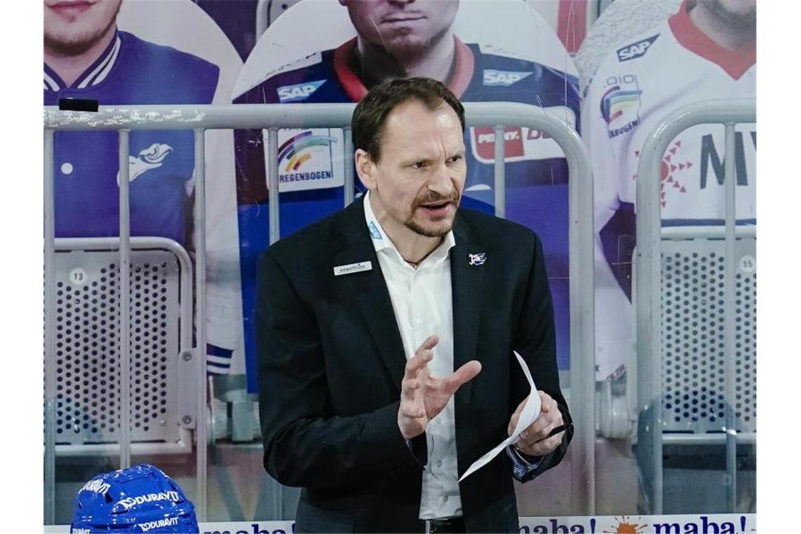 Mannheim verlängert mit Trainer Gross und Manager Alavaara