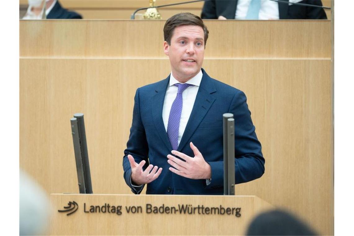 Knatsch ums Gendersternchen: CDU-Chef kritisiert Schopper Manuel Hagel (CDU), Vorsitzender der CDU-Fraktion im Landtag von Baden-Württemberg, spricht. Foto: Marijan Murat/dpa