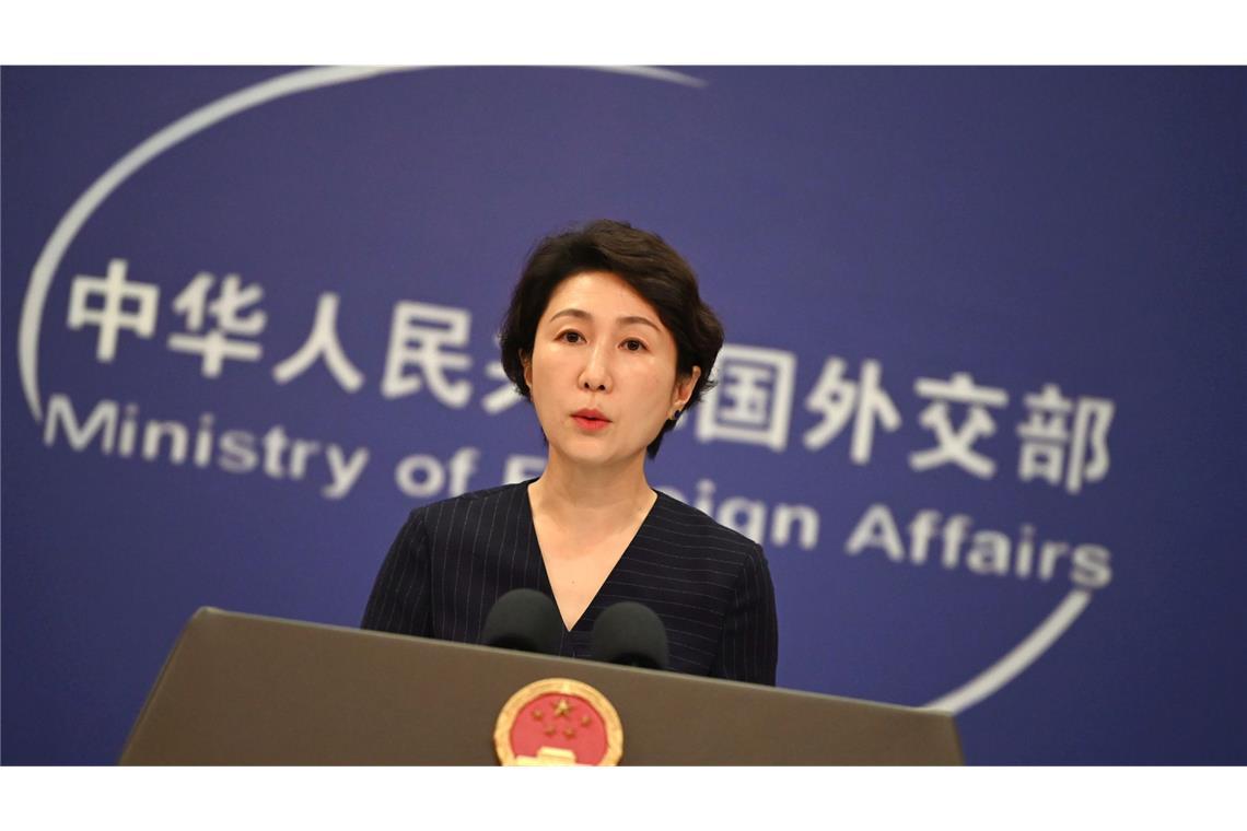 China bestreitet Laserangriff auf deutsches Flugzeug Mao Ning, Sprecherin des chinesischen Außenamtes, spricht vor Journalisten.