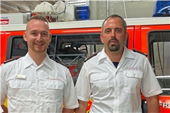 Marcel Schäfer (links) übernimmt ab Mai die Position des hauptamtlichen Kommandanten Daniel Schwaderer.Foto: Kornelius Fritz