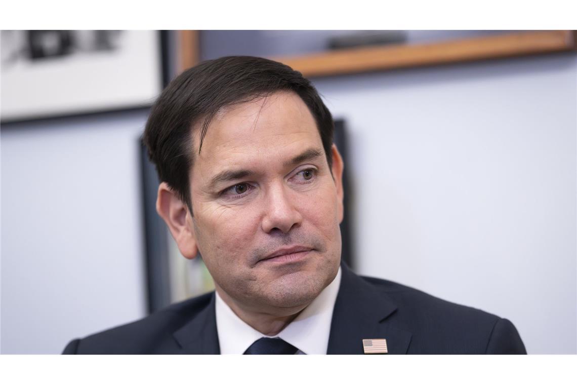 Trumps Kandidat für Außenamt tadelt Deutschland bei Anhörung Marco Rubio ist Trumps Wunschkandidat für das Außenministerium.