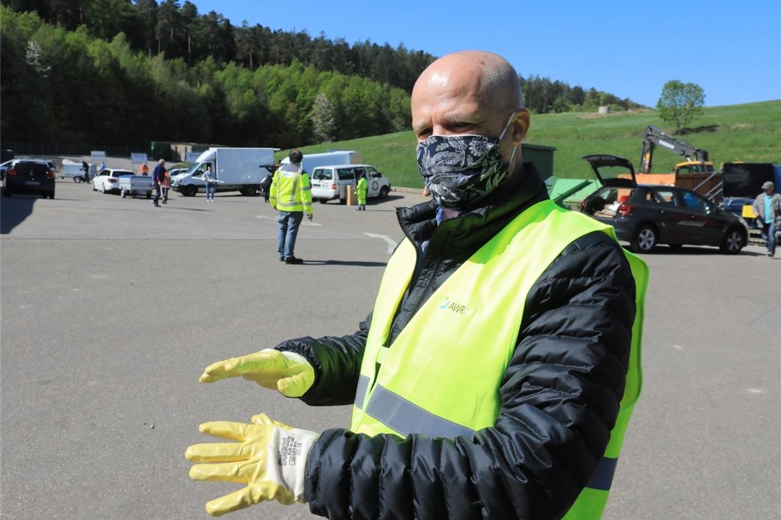 Marcus Siegel möchte, dass Anlieferer nur kurze Zeit auf dem Platz sind. Foto: G. Habermann