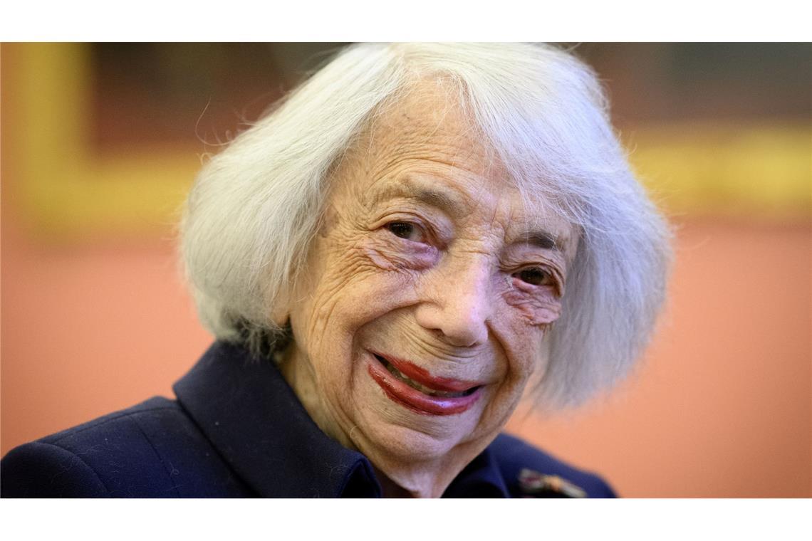 "Seid Menschen" - Holocaust-Überlebende Friedländer ist tot Margot Friedländer überlebte das Konzentrationslager Theresienstadt, ging in die USA - und kam mit Ende 80 zurück in ihre alte Heimat. (Archivbild)