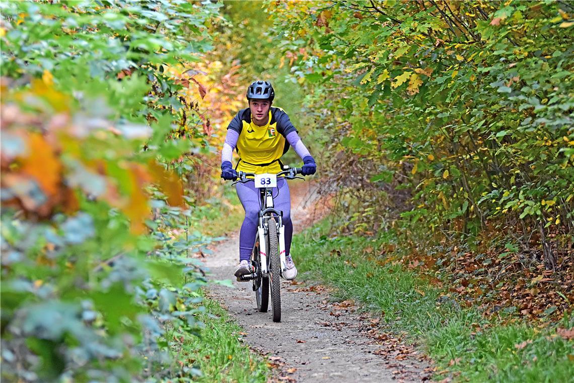 Maria-Aurora Dragura (Nr. 83). Kinder Crossduathlon Backnang 2025 rund um das Wa...