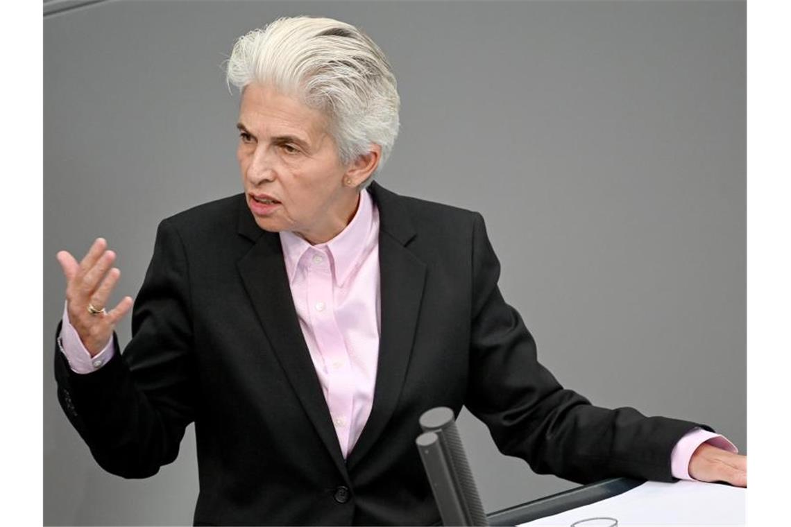 Marie-Agnes Strack-Zimmermann (FDP) spricht sich dafür aus, sich bei der Zusammensetzung des Bundeskabinetts zuerst auf die fachliche Qualifikation zu konzentrieren. Foto: Britta Pedersen/dpa-Zentralbild/dpa