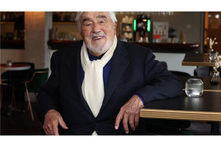 Mario Adorf ist seit 1985 in zweiter Ehe mit Monique Faye verheiratet. (Archivbild)