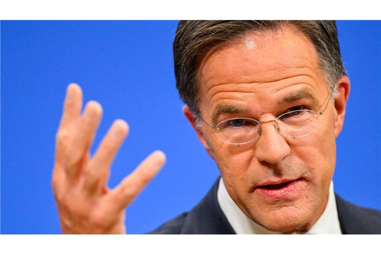 Mark Rutte sichert Dänemark Unterstützung durch die Nato zu.