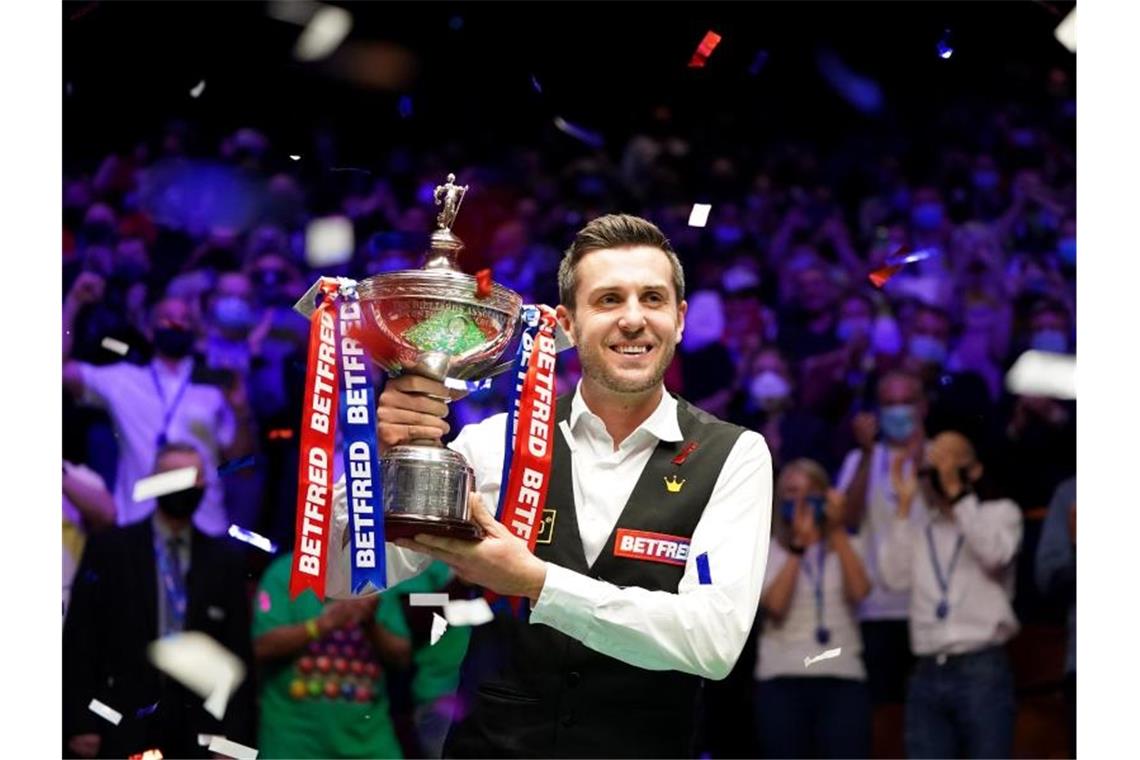 Selby zum vierten Mal Snooker-Weltmeister Mark Selby ist zum vierten Mal Snooker-Weltmeister. Foto: Zac Goodwin/PA Wire/dpa