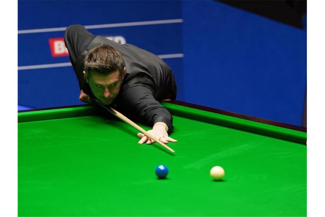 Mark Selby setzt sich im Finale mit 18:15 gegen Shaun Murphy durch. Foto: Zac Goodwin/PA Wire/dpa