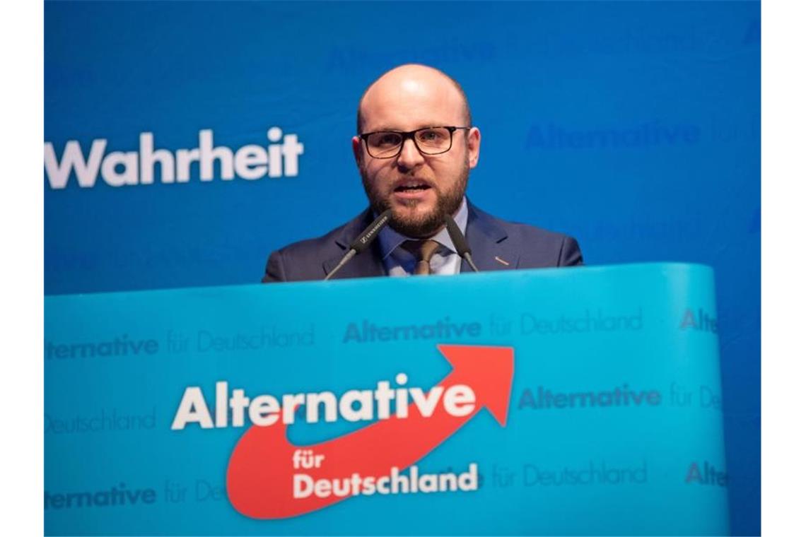 AfD sagt Parteitag in Göppingen ab Markus Frohnmaier (AfD) bei einer Veranstaltung. Foto: Marijan Murat/dpa/Archivbild