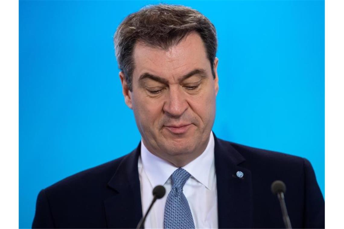 Coronavirus: Fast alle Bundesländer schließen die Schulen Markus Söder (CSU), Ministerpräsident von Bayern, kündigte an, dass ab kommender Woche in Bayern Schulen und Kindergärten geschlossen werden. Foto: Sven Hoppe/dpa