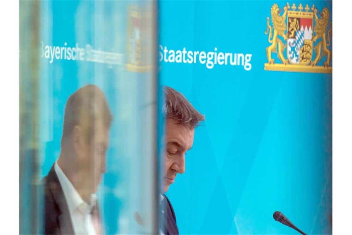 Markus Söder (CSU) nimmt an einer Pressekonferenz teil. Foto: Peter Kneffel