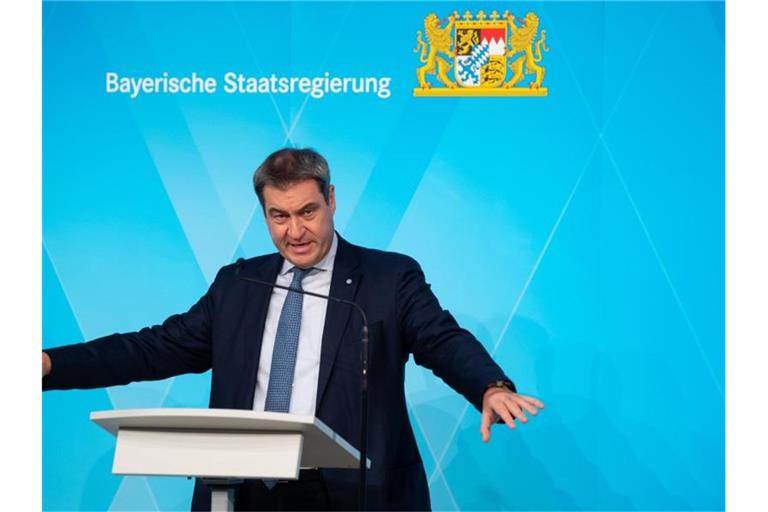Markus Söder plädiert für einen Stufenplan, um die Corona-Regeln schrittweise zurückzufahren. Foto: Sven Hoppe/dpa