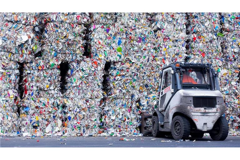 Massen an Plastikmüll entstehen in Deutschland jedes Jahr - ein großer Teil davon wird recycelt.