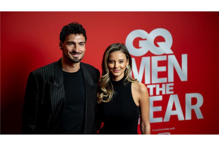 Mats Hummels kam mit Nicola Cavanis zur Verleihung des GQ-Awards.