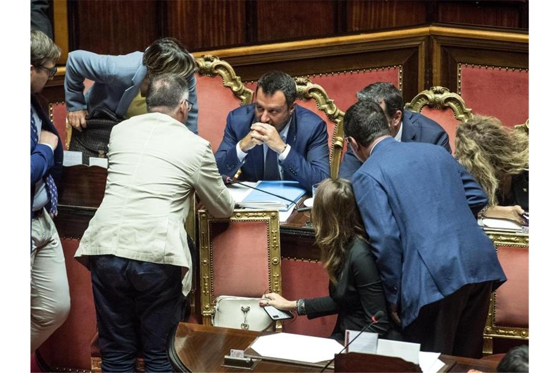 Matteo Salvini (M), Innenminister von Italien und Vorsitzender der Lega Nord, während einer Senatssitzung in Rom. Foto: Roberto Monaldo/LaPresse via ZUMA Pres