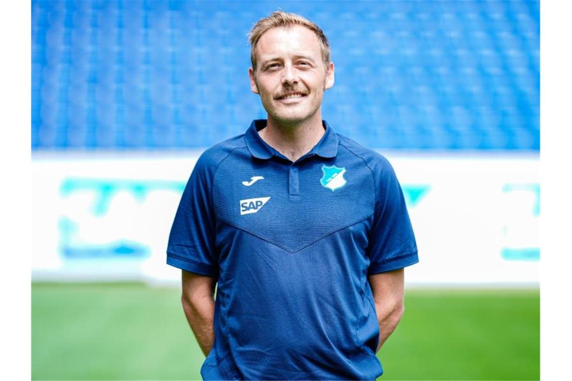 Matthias Kaltenbach ist vorerst offizieller Cheftrainer der TSG 1899 Hoffenheim. Foto: Uwe Anspach/dpa