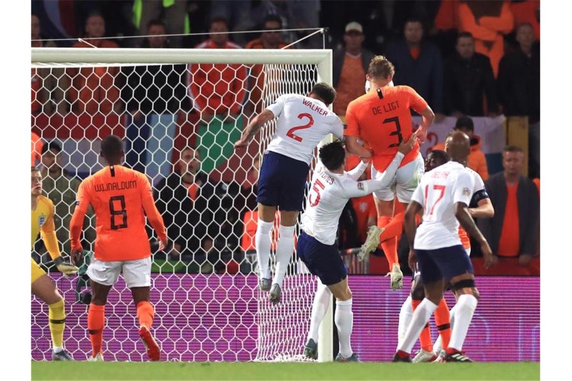 Finale gegen Ronaldo: Niederlande schlägt England Matthijs de Ligt (3.v.r) triff zum 1:1 für die Niederlande. Foto: Mike Egerton/PA Wire